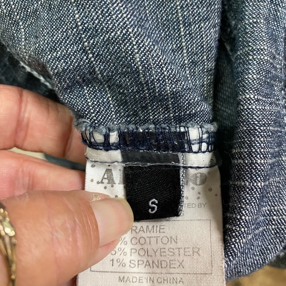 Apollo size small - Picture 9 of 13